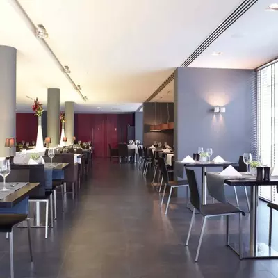 Внутренний плоский канальный блок (ступенчатый) "Daikin" FXMA100A5VEB