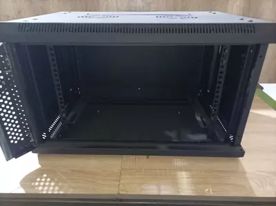 Шкаф для Сервера