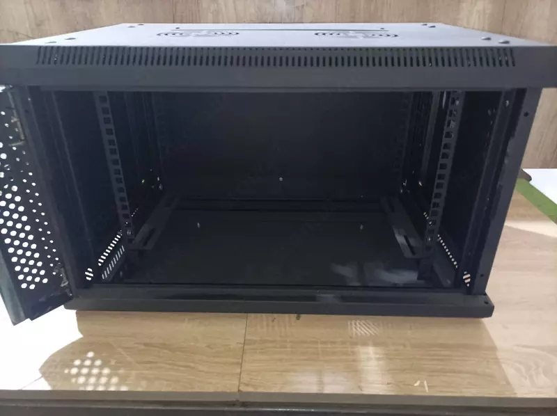 Шкаф для Сервера