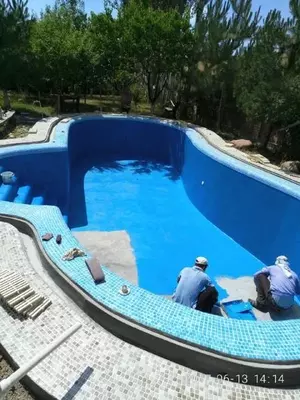 Жидкая резина для бассейнов Однокомпонентная гидроизоляция Дельс DELS Оптом и розница