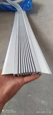 AQUASTOP DShS-0/100 kengaytiruvchi bo'g'inlar uchun profillar