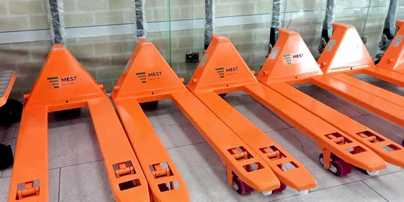 TRANSPALLET ROXLYA - {0} so'mdan