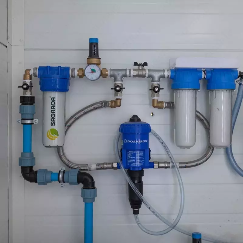 Медикаторы Dosatron D25RE2 / D25RE5 для птицеводства