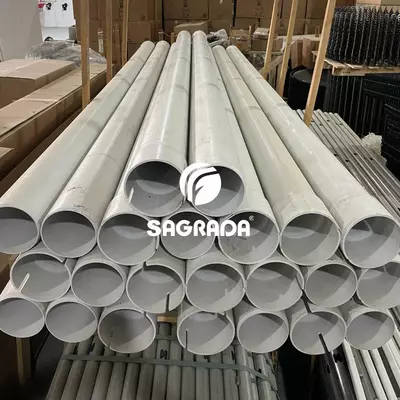 Parrandachilik fermalarida ozuqa liniyalari uchun quvurlar