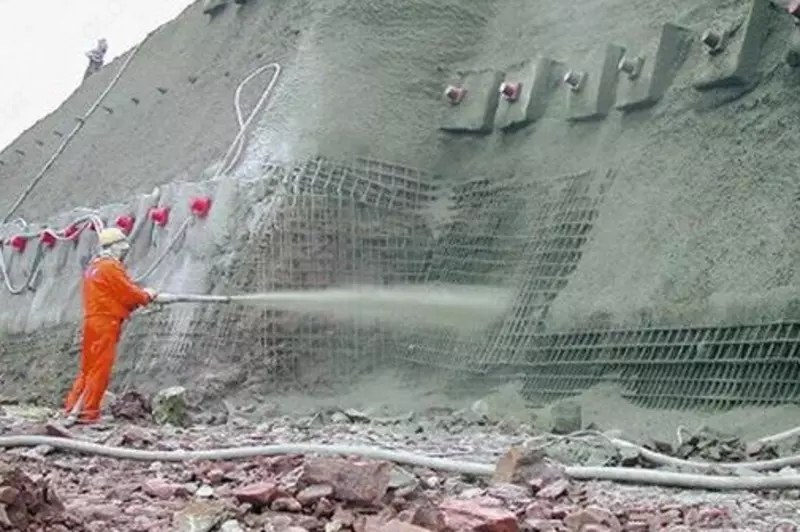 Ichimlik suvi ta'minoti tizimidagi tanklarni gidroizolyatsiya qilish Chakana savdo