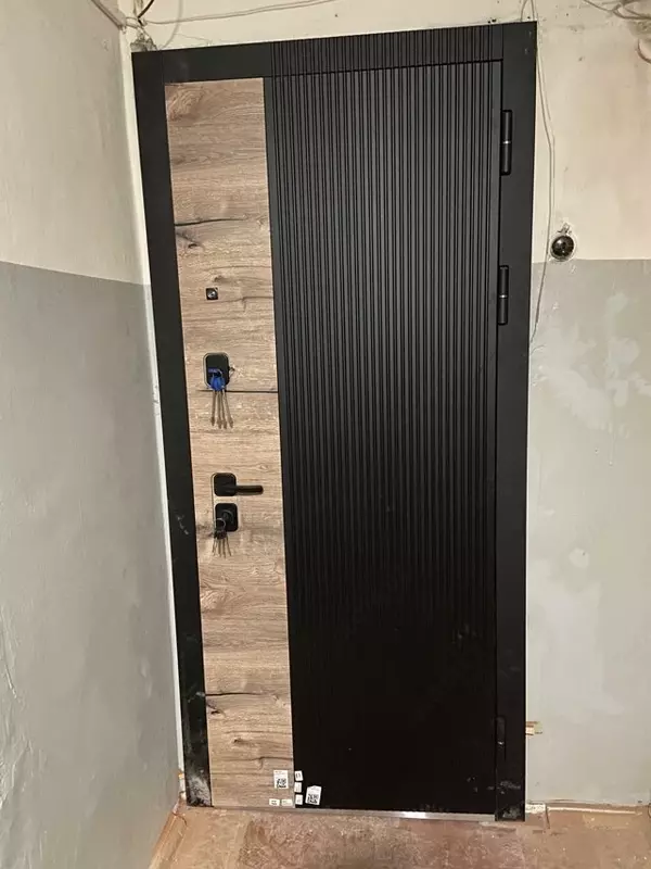 Kirish eshiklari Luxor 2 MDF eman Vertical Neo - 5 400 000 so'm