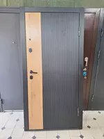 2 950 000 сум Дверь метал. Дуб Вертикаль Нео 7 см Модель- 66