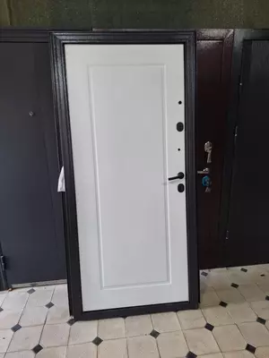 Дверь метал. Дуб Вертикаль Нео 7 см Модель- 66 Только в розницу