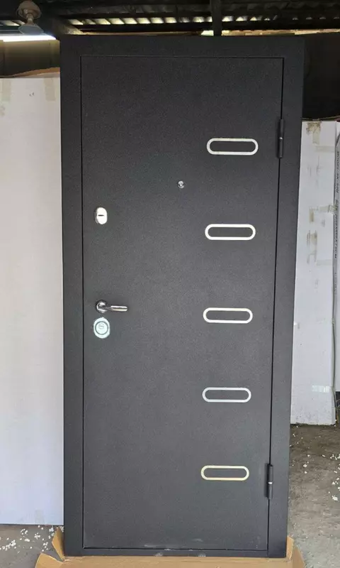 Стальные двери