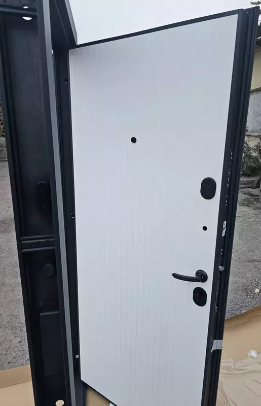 Дверь Металл Орех- Темный Ideal Doors