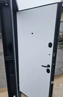 Дверь Металл Орех- Темный Ideal Doors