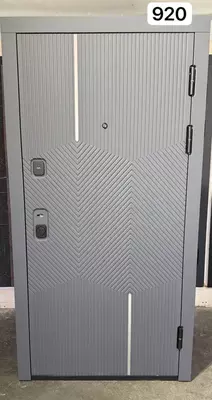 Металлические двери категориям Луксор!