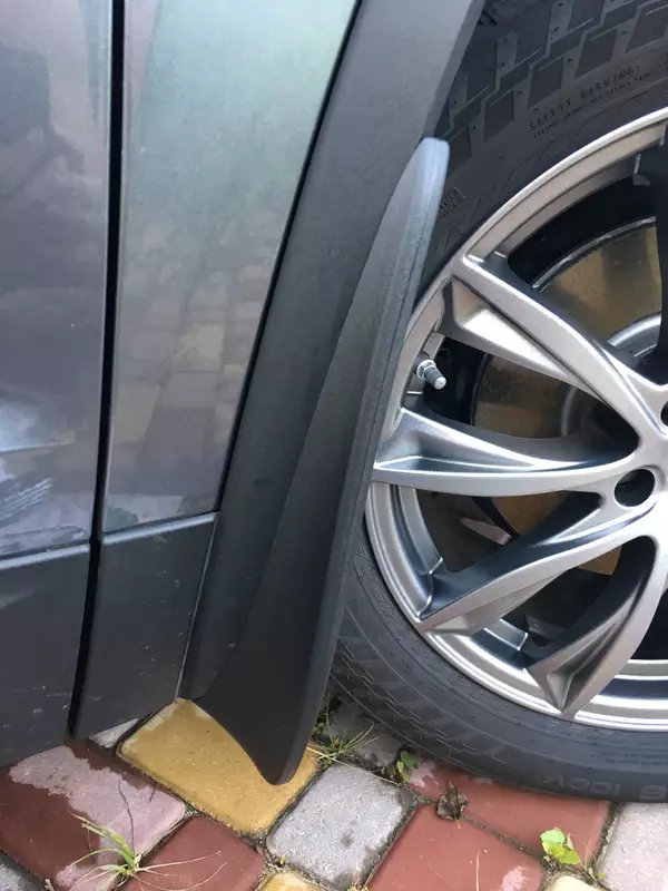 Skoda Kodiaq uchun oldi brizgovik - 350 000 so'm