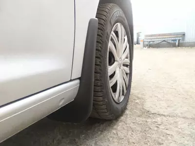 Комплект брызговиков Caddy - 400 000 сум / шт.