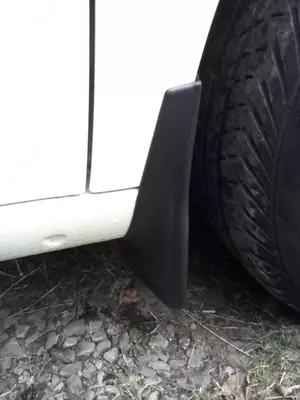 400 000 сум / шт. Комплект брызговиков Caddy