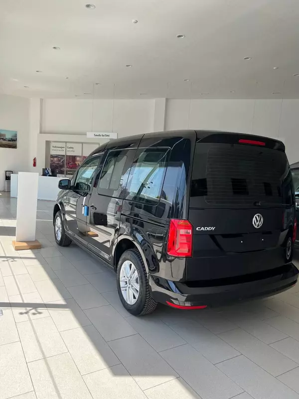 261 250 000 сум Volkswagen Caddy Trendline Taxi