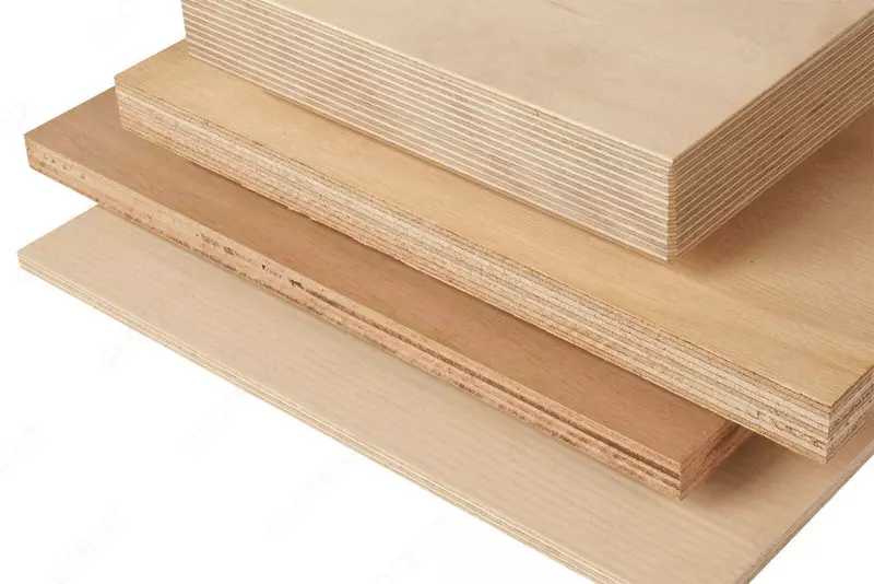 Zavodda ishlab chiqarilgan kontrplak fanera laminatsiz laminatlangan qayin