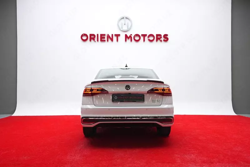 Volkswagen Bora 1.2Т Только в розницу