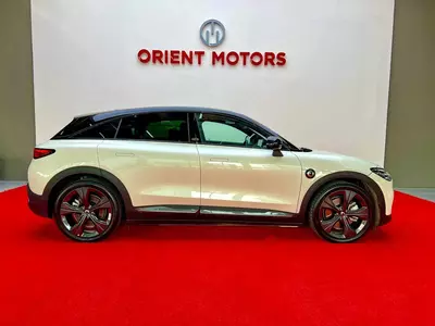 571 782 327.6 сум / шт. новый автомобиль «MERCEDES-BENZ SMART»