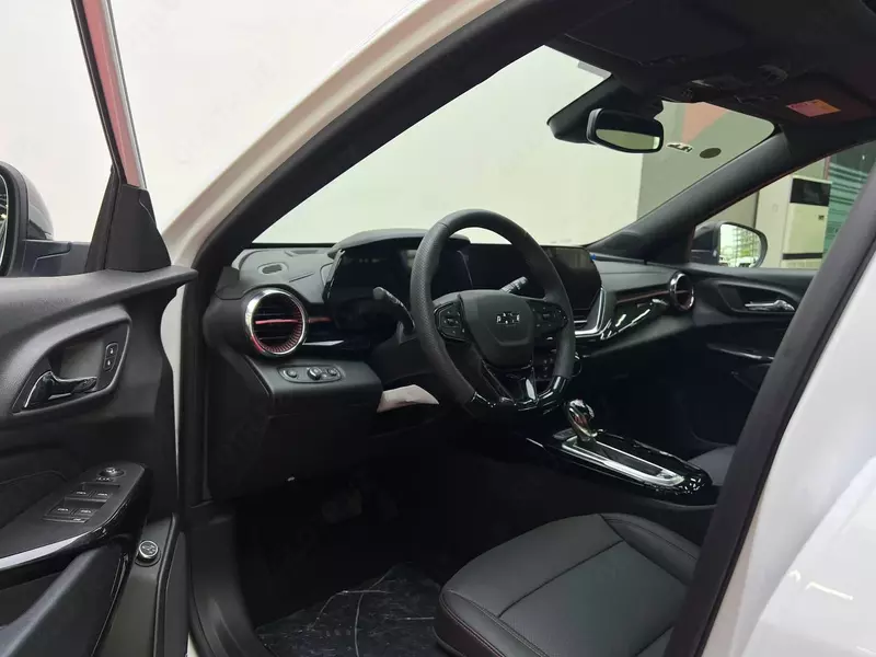 Продается новый "Chevrolet Seeker" RS 1.5T "Bee mang" OOO "Control Auto"