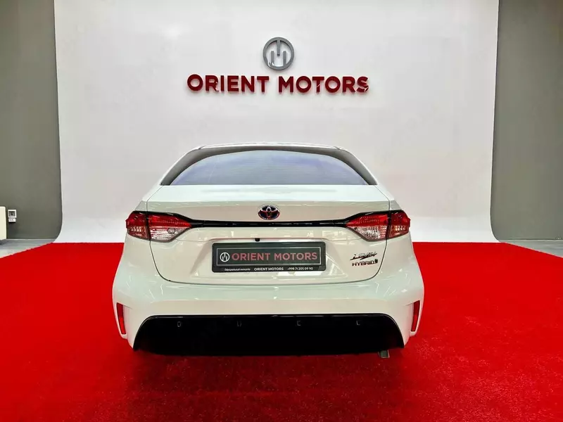 новый Toyota Levin 1.8L Hybrid "Sport" - Yengil avtomobillar