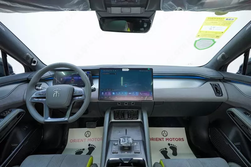  новый BYD Song L 2024 5-pozitsiya (4WD) OOO Control Auto