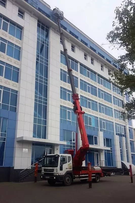 Автовышка 28-45м. аренда - 350 000 сум