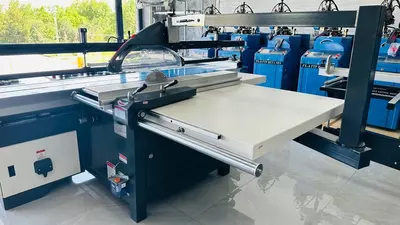 77 430 470 so'm / dona Elektron boshqariladigan ikki arrali yog'och kesish uskunasi