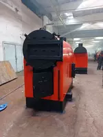 Qattiq yoqilg'i sanoat qozoni