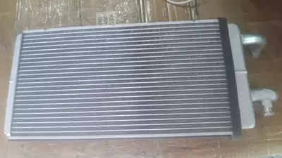 Радиатор отопление салона (передний