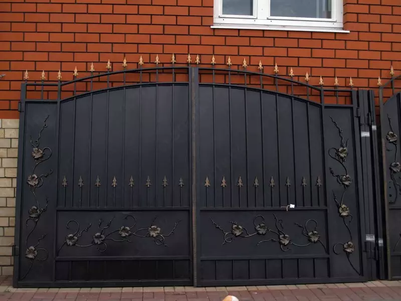 Изготовление металлических ворот - по запросу
