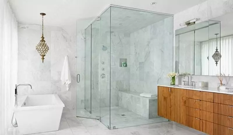 Изготовление стеклянных душевых кабин