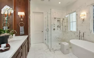 Изготовление стеклянных душевых кабин - 1 000 000 сум