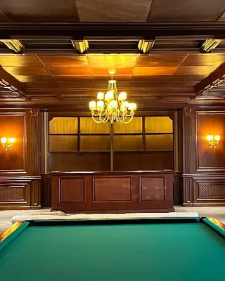 Цена по запросу Бильярдная комната Виды шпона мебели