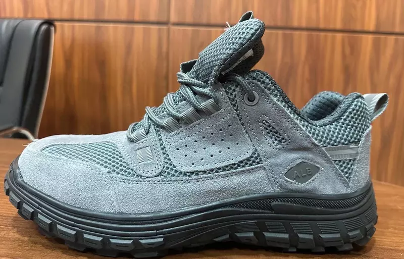 спецобувь для инженеров - по запросу