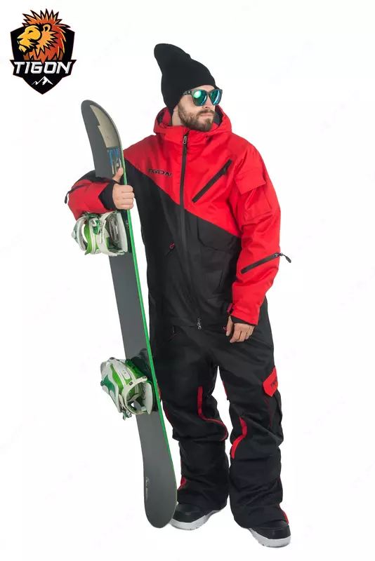 Сноубордический комбинезон