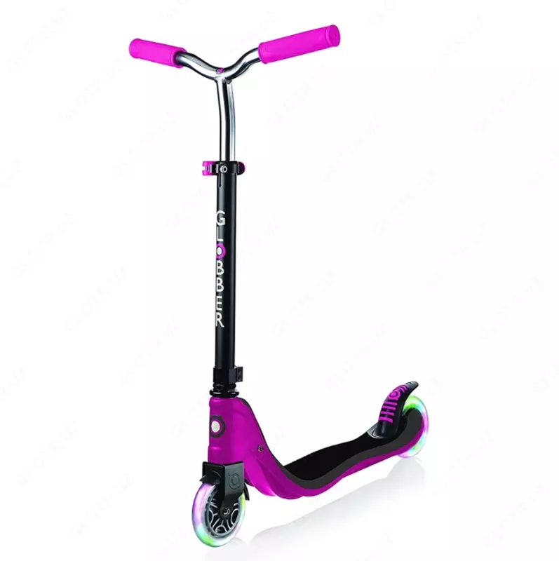 O'smirlar uchun skuter Globber Flow 125 LIGHTS