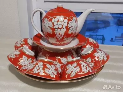 Сервиз Виноград Фарфорвый Советских времен. - 650 000 сум / шт