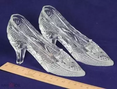 Zolushka uchun tufliklar