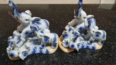 Фарфоровые статуэтки семья слонов новые качественные 4шт семейка качественный фарфор 4шт Respiratory Protection 3M