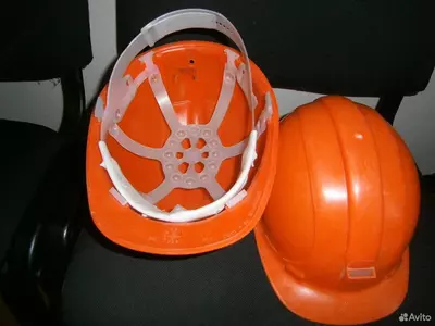 Строительная каска «Шахтерский» очень хорошего качества с встроенным фонариком. Продается оптом. - 87 000 сум / шт