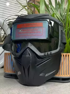 Svarshik buqalamuni payvandlash niqobi - 75 000 so'm / dona