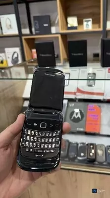   Сотовые телефоны Blackberry 9670 CDMA Perfectum Mobile