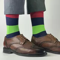 Носки с черными полосками