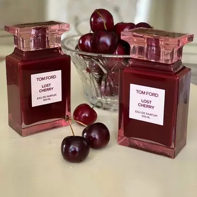 Парфюмированная вода Tom Ford Lost Cherry