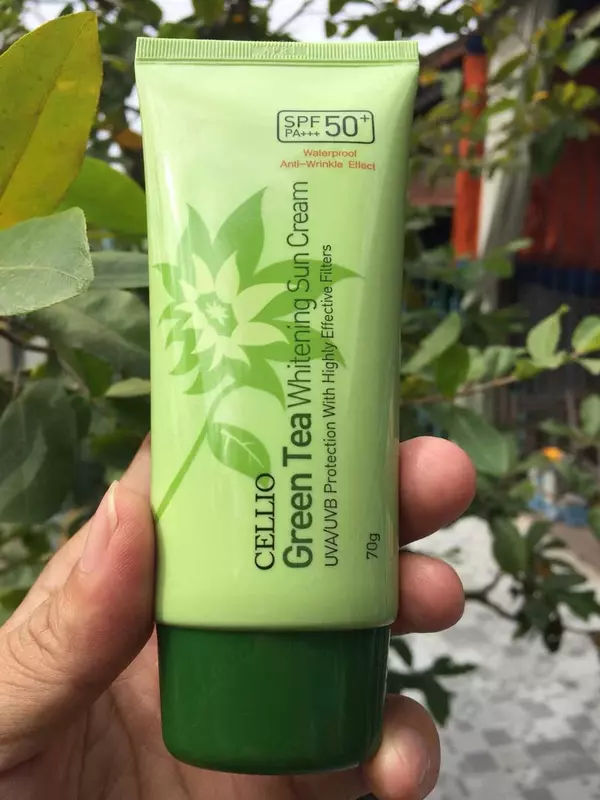 Yuzni quyoshdan himoyalovchi krem Cellio Green Tea Whitening Sun Cream SPF50