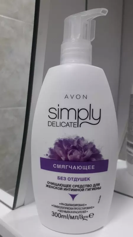 Гель для женской интимной гигиены AVON Simply Delicate