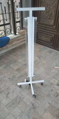 Кварцевые (бактерицидные) лампы в штативе