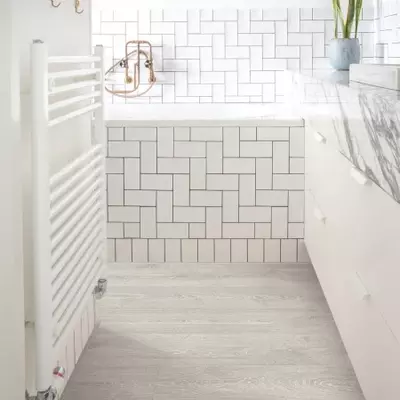 Ламинат IMU 3560 12*190*1380 - 281 600 сум / кв.м