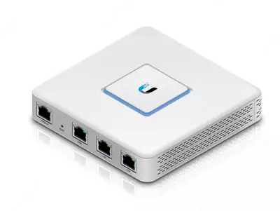 Маршрутизатор Ubiquiti UniFi Security Gateway (USG)